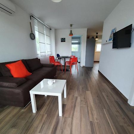 Teo Appartement Čižići Buitenkant foto
