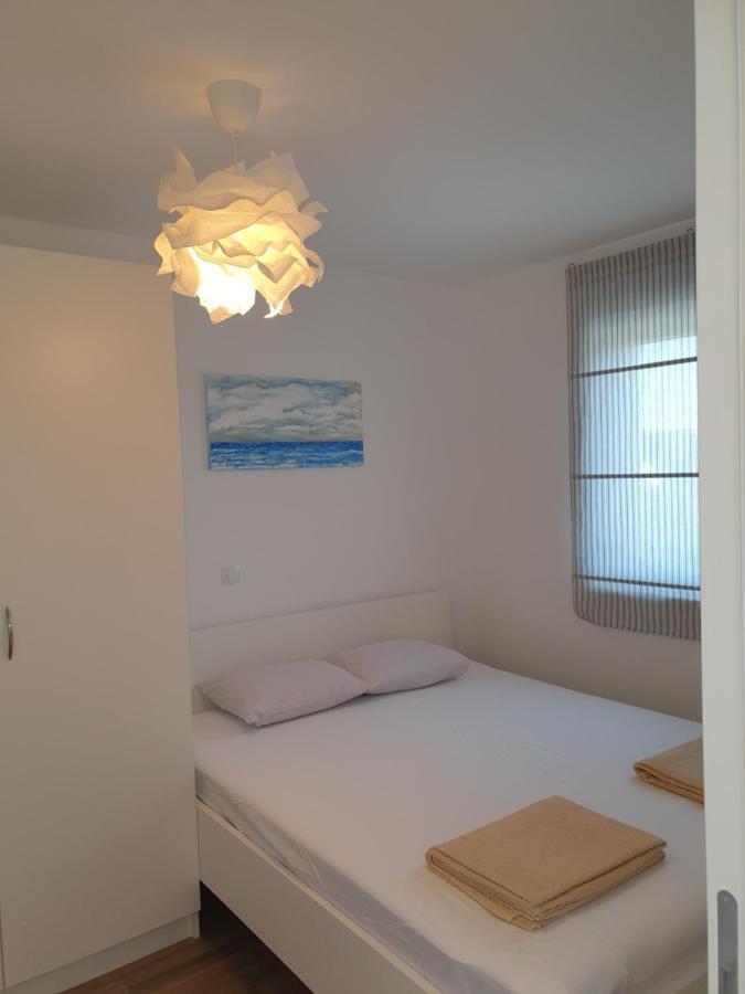 Teo Appartement Čižići Buitenkant foto